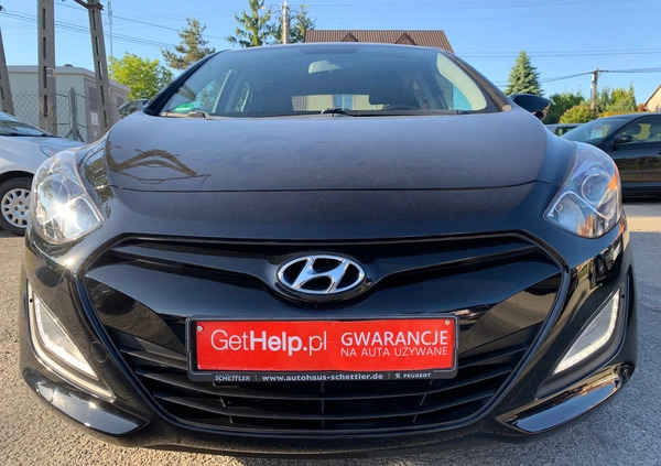 Hyundai I30 cena 34950 przebieg: 145456, rok produkcji 2013 z Pieniężno małe 596